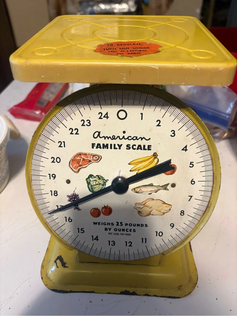 Family Kitchen Scale in Yellow